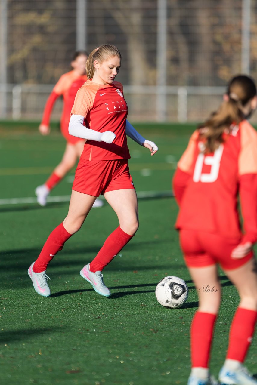 Bild 226 - wBJ VfL Pinneberg2 - Eimsbuttler TV 3 : Ergebnis: 5:0